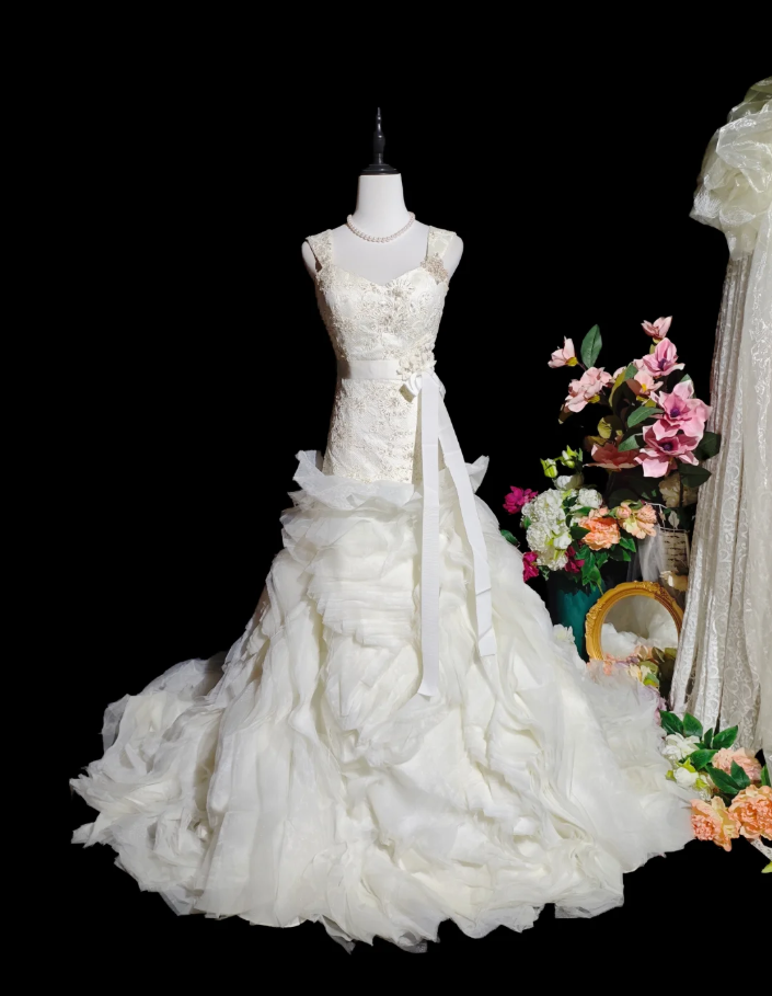 Pretty Spaghetti Straps Satin Appliques Beaded Tulle Pleated Mermaid Long Wedding Dress Bridal Dress