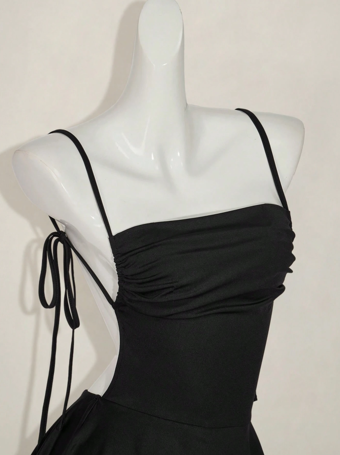 Sexy Spaghetti Straps Black Backless Cocktail Dress Short Homecoming Dress