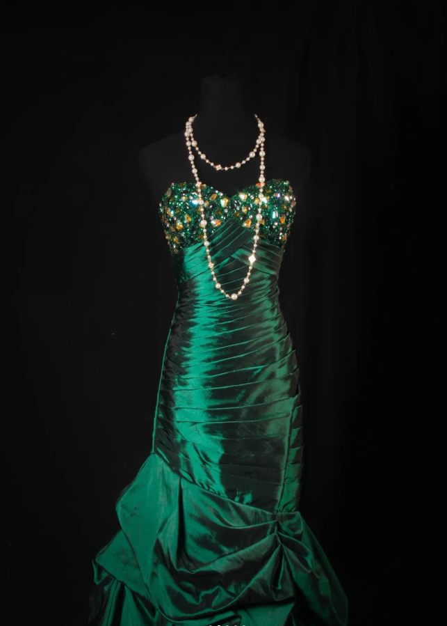 Elegant Emerald Green Strapless Satin Pleated Mermaid Long Party Dress Evening Dress With Beads