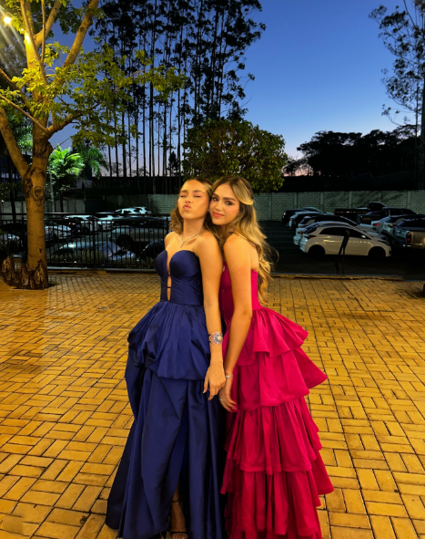 Stylish Royal Blue Strapless Satin Pleated Long Wedding Guest Dress Evening Dress