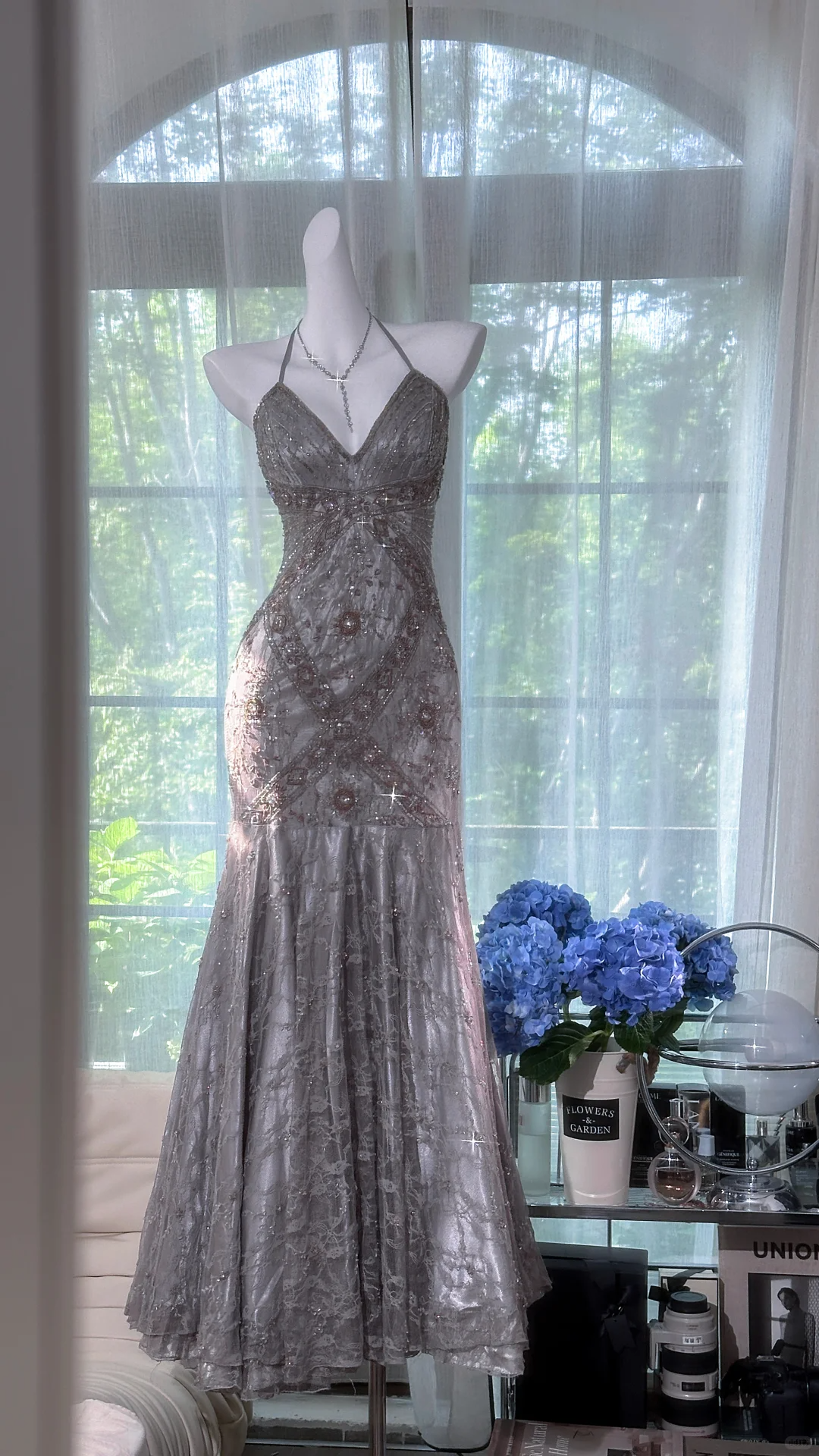 Gorgeous Halter Gray Lace Sequin Beaded Mermaid Long Party Dress Evening Gown