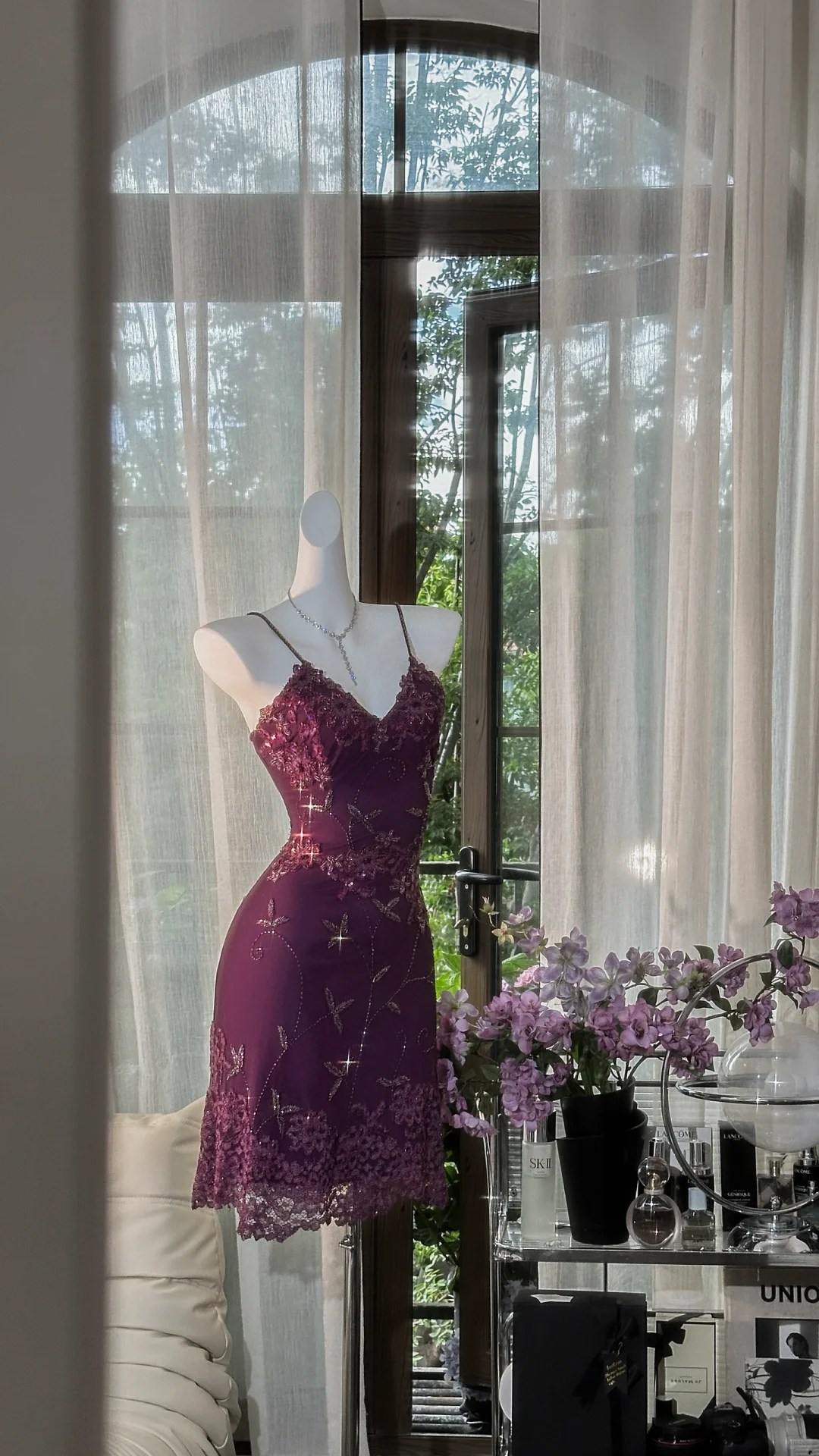 Charming Purple Straps Lace Beaded Sheath Short Birthday Outfits Cocktail Dress 7th Grade Homecoming Dress