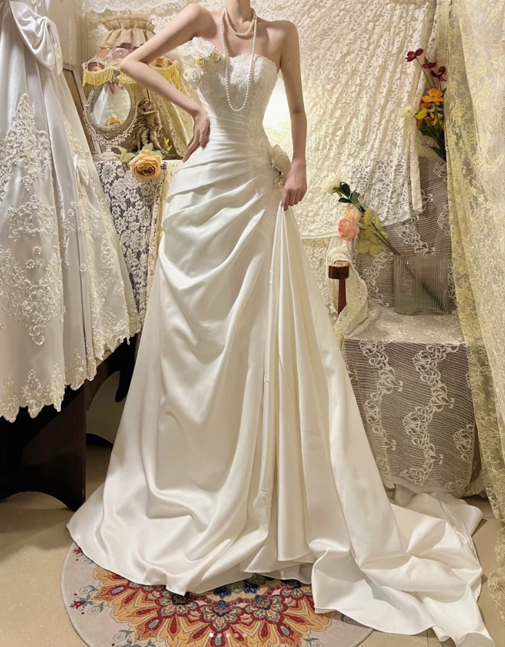 Pretty White Strapless Satin Pleated Appliques Mermaid Long Wedding Guest Dress Party Dress