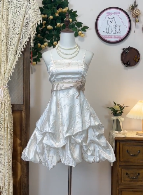 Vintage Spaghetti Straps Satin Flowers A Line Grade Homecoming Dress White Cocktail Dress