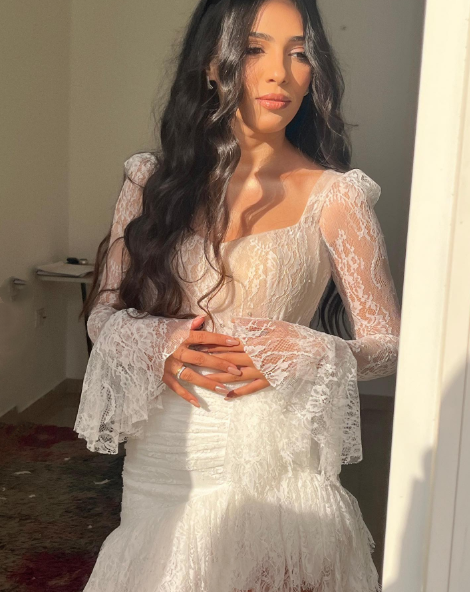 Pretty White Lace Sheath Short Graduation Homecoming Dress 19th Birthday Outfits