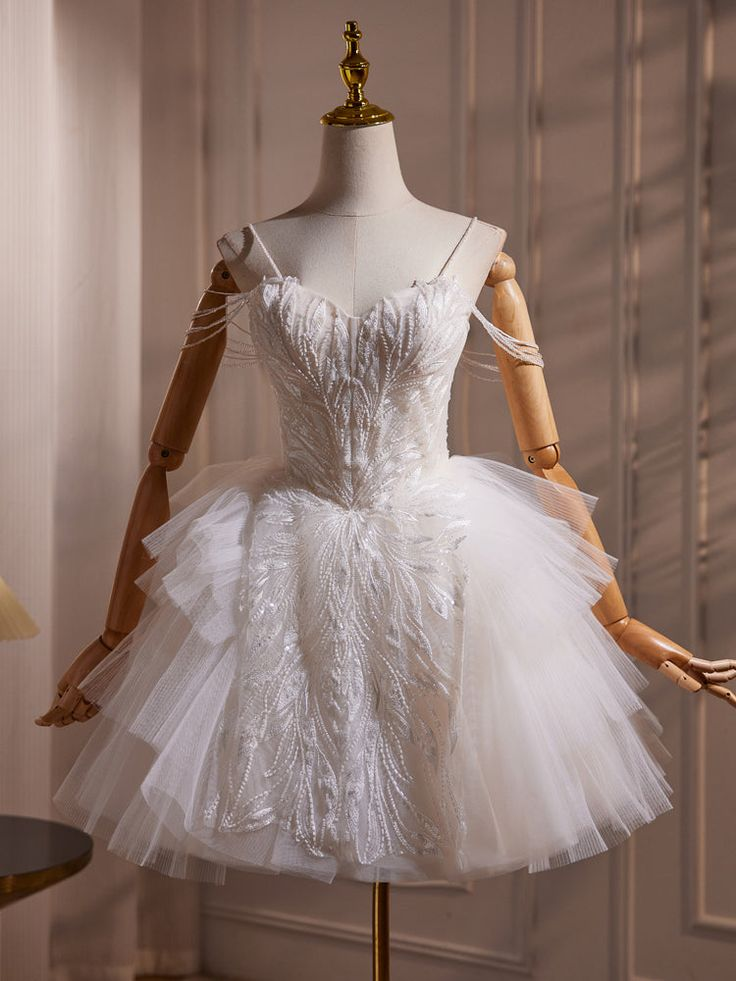 Charming White Spaghetti Straps Sweetheart Neck Homecoming Dress Short Birthday Party Dress
