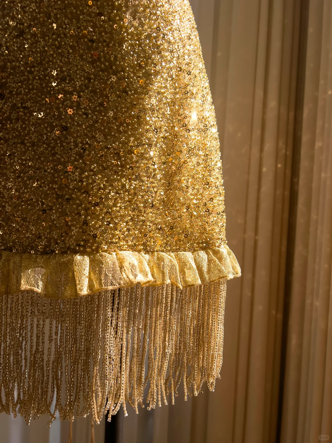 Sparkly Gold Sequin Sheath Cocktail Dress Short Graduation Homecoming Dress