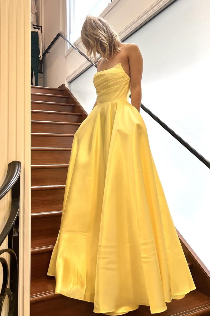 Classy Green Strapless Pleated Party Dress A Line Satin Prom Dress