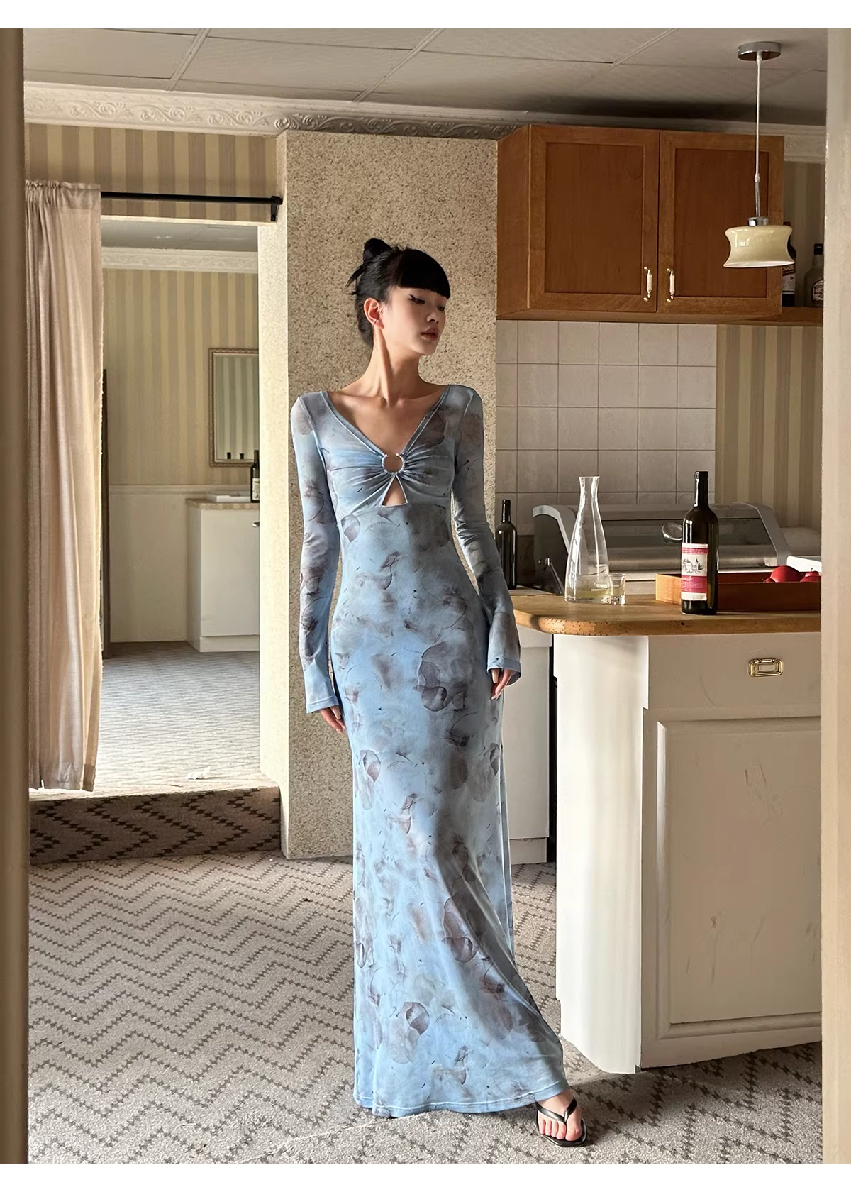 Charming V Neck Blue Lace Sheath Long Evening Dress Formal Wedding Guest Dress