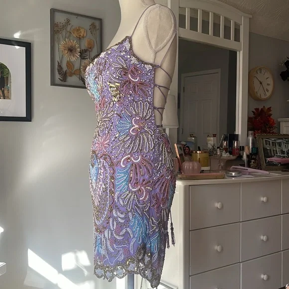 Gorgeous Spaghetti Straps Beaded Lilac Cocktail Dress Formal 8th Grade Homecoming Dress