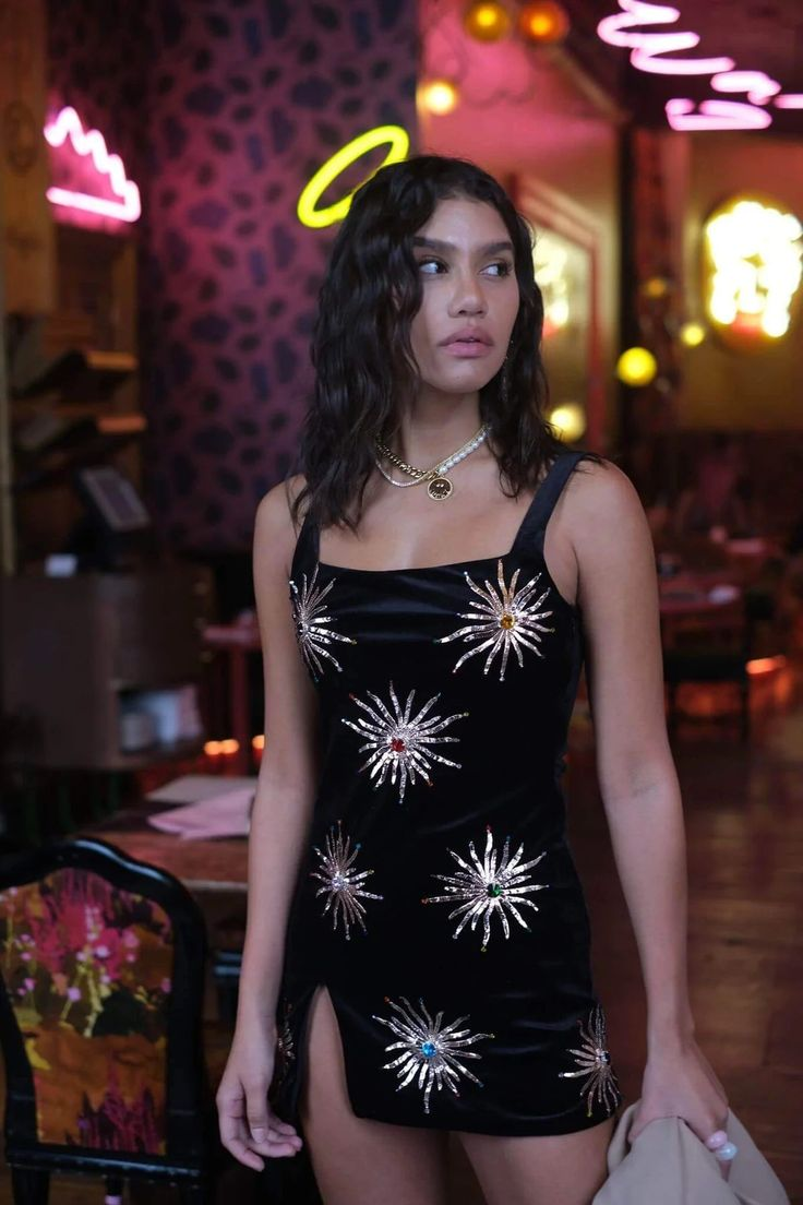 Pretty Sheath Square Neck Black Sequin Beaded Short Formal Grade Homecoming Dress Cocktail Dress