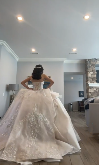Gorgeous Strapless White Tulle Sequin Beaded Formal Long Wedding Dress