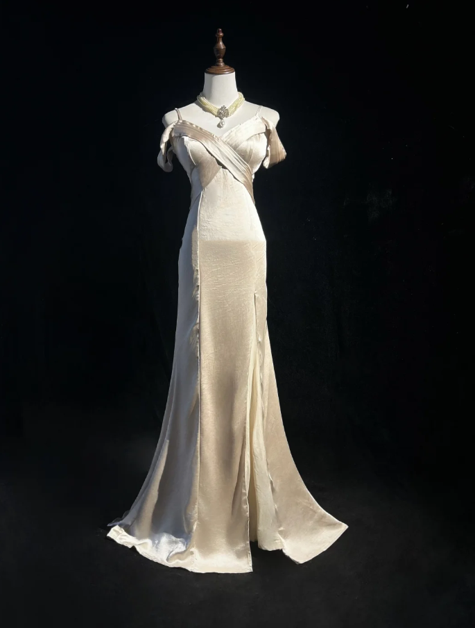 Elegant Light Champagne Off The Shoulder Formal Wedding Guest Dress Long Mermaid Slit Evening Dress Party Dress