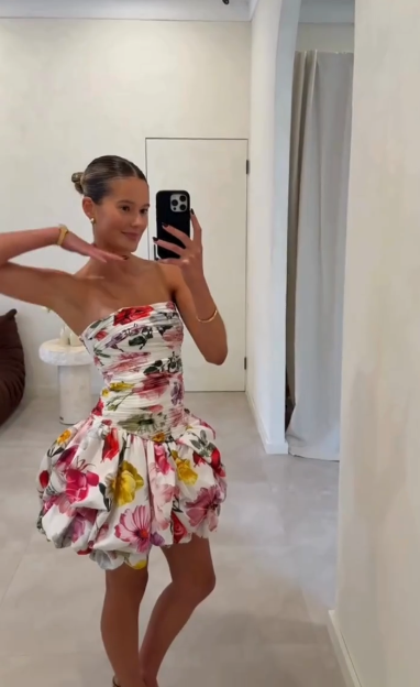 Pretty Strapless Satin Print Floral Pleated A Line Short Homecoming Dress Formal 20th Birthday Outfits