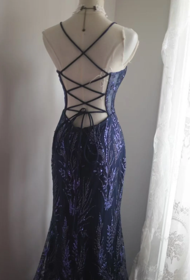 Luxurious Spaghetti Straps Tulle Sequin Mermaid Long Party Dress Navy Blue Evening Dress