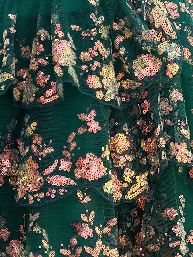 Unique Green A-Line Sweetheart Tulle Sequin Tiered Short Homecoming Dress Cocktail Dress