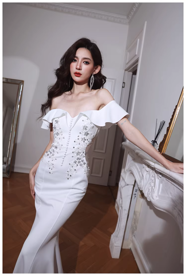 Elegant Off The Shoulder White Satin Appliques Mermaid Evening Dress Long Wedding Guest Dress