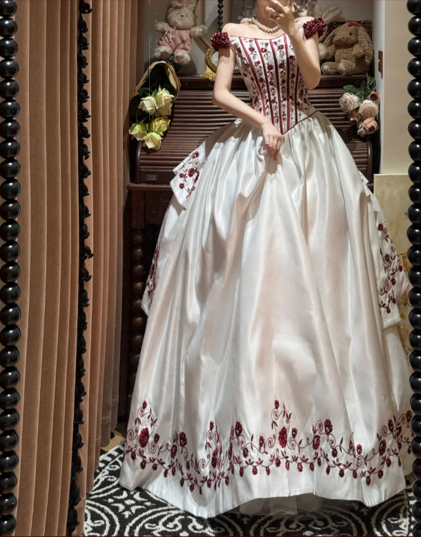 Unique Off The Shoulder Ball Gown White Satin Embroidery Flowers Long Birthday Party Dress Prom Gown