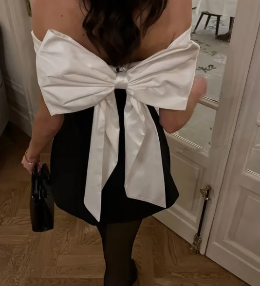 Unique Off The Shoulder A Line Homecoming Dress,Black Short Prom Dress