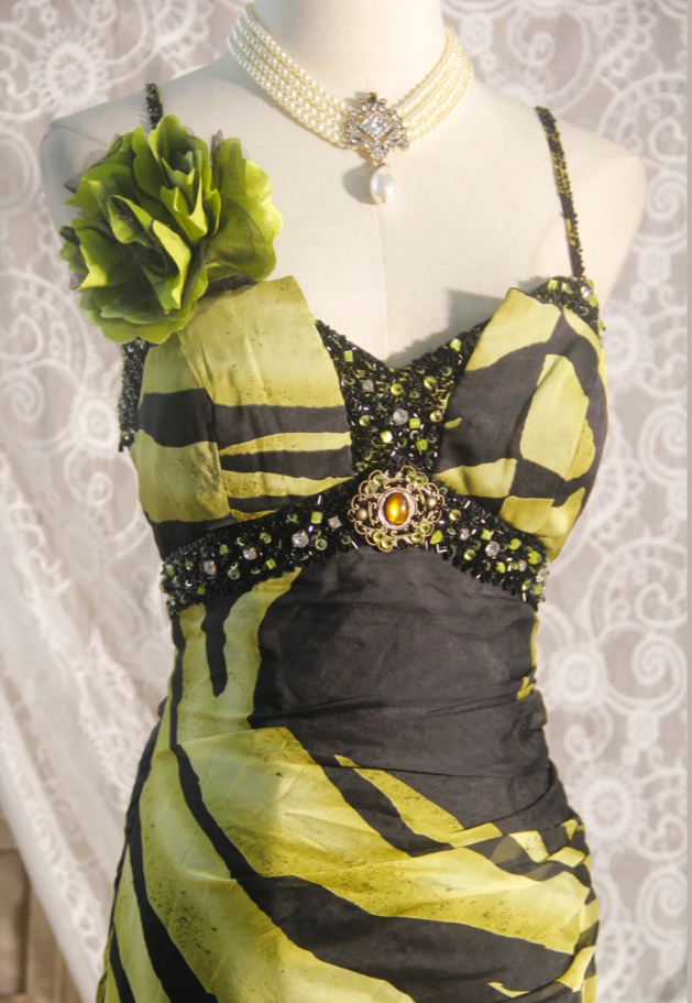 Unique Spaghetti Straps Green Chiffon Beaded Mermaid Long Prom Dress Evening Dress