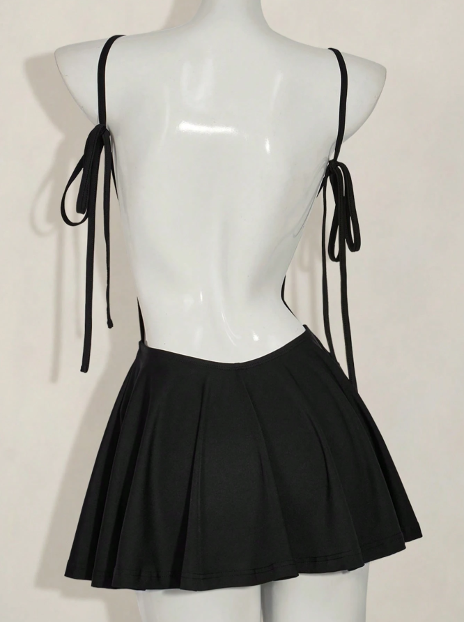 Sexy Black Spaghetti Straps Satin A Line Short Graduation Homecoming Dress Backless Cocktail Dress