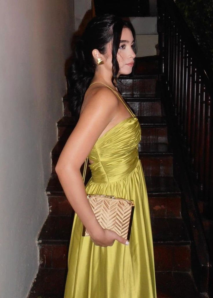 Chic Green Halter A Line Party Prom Dress