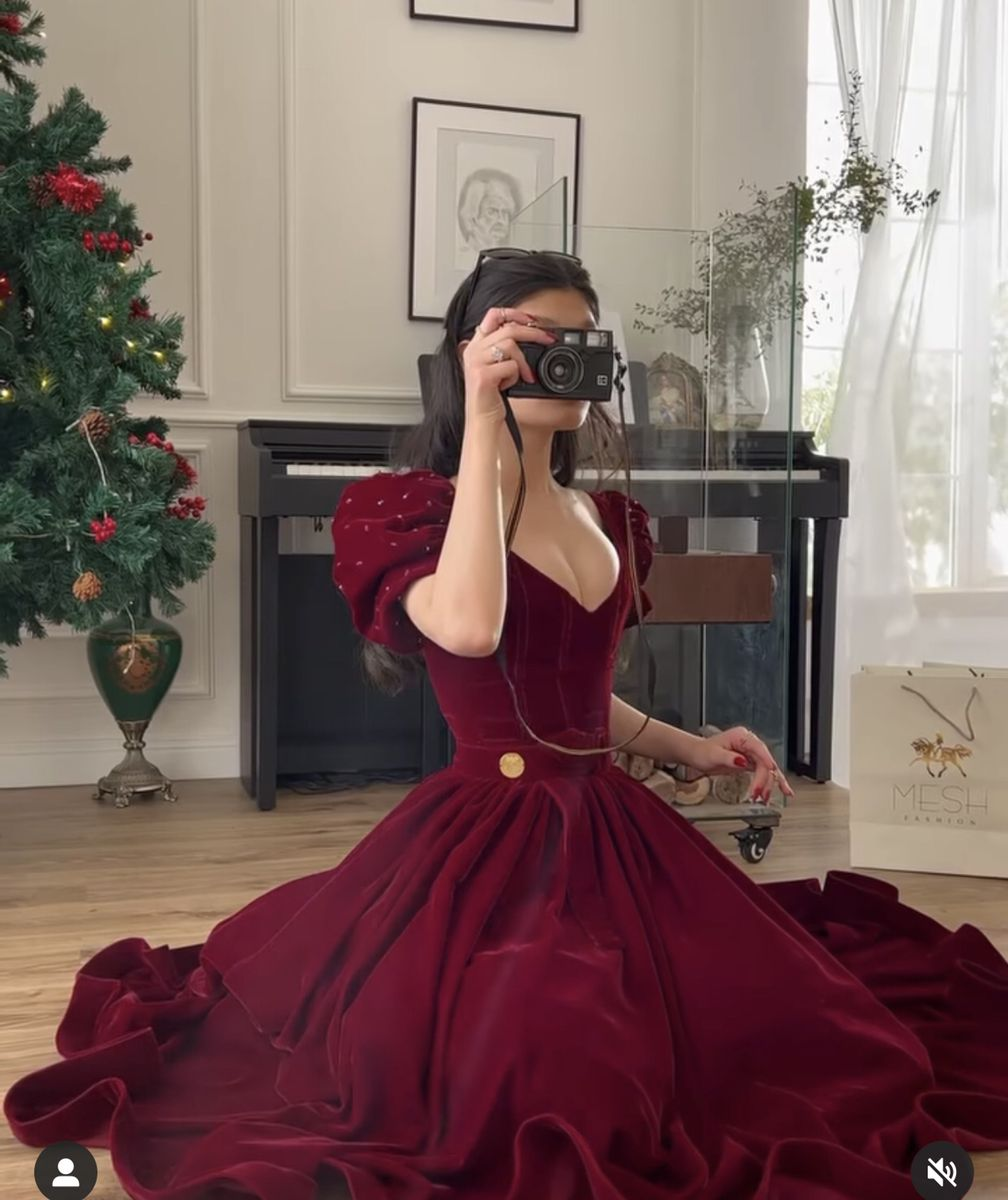 Dark Red Velvet V Neck Short Puff Sleeve Beaded A Line Floor Length Evening Dress