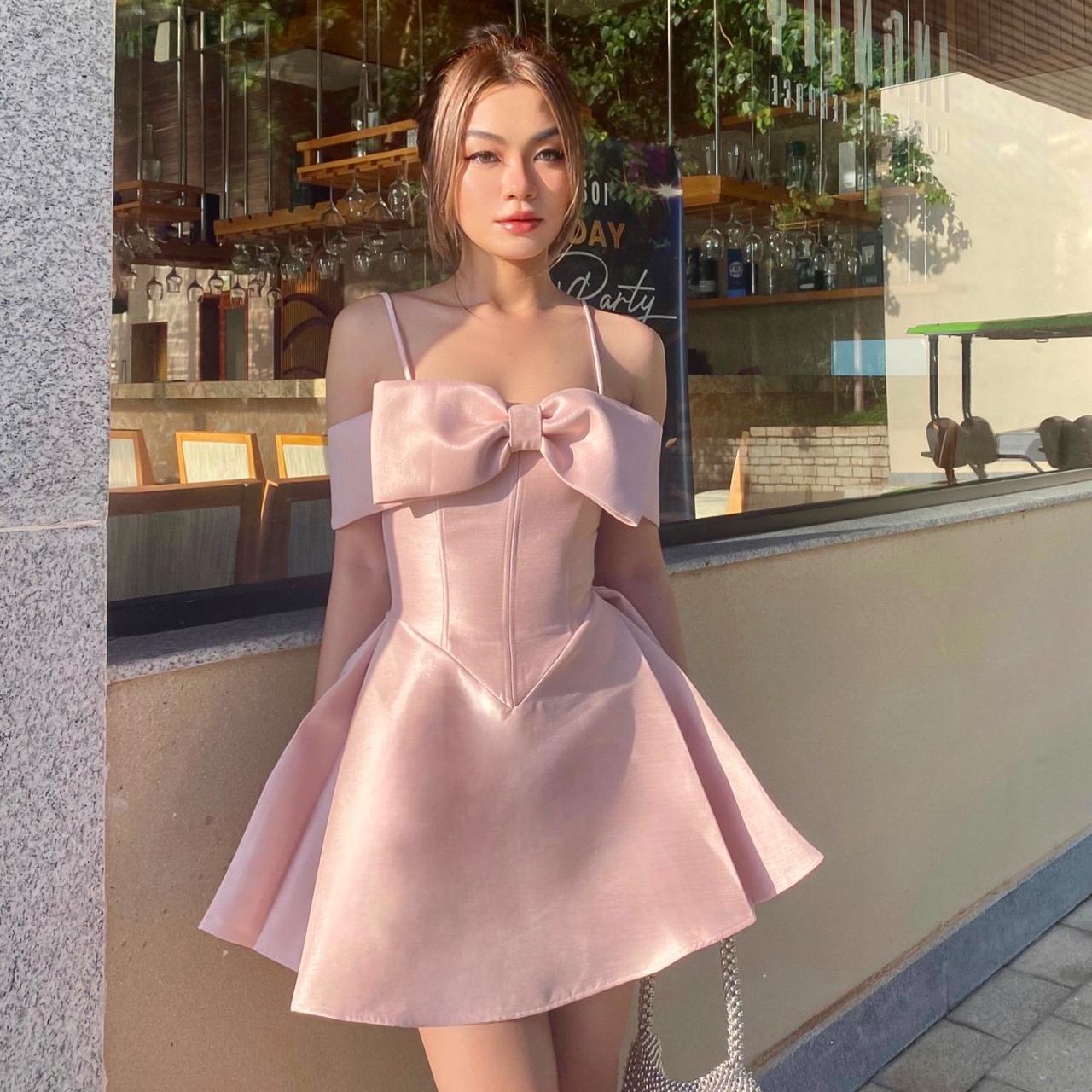 Simple A line Spaghetti Straps Pink Birthday Dress Satin Homecoming Dresses