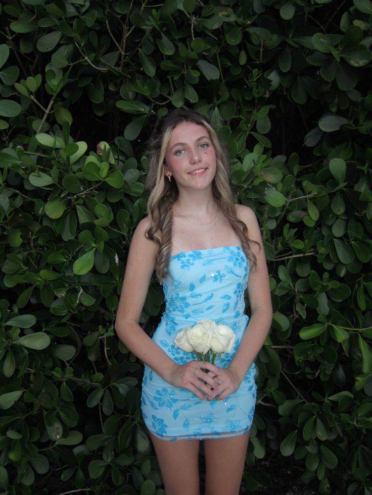 Light Blue Floral Embroidered Strapless Short Homecoming Dress - Teenage Prom Party Gown with Elegant Satin Fabric