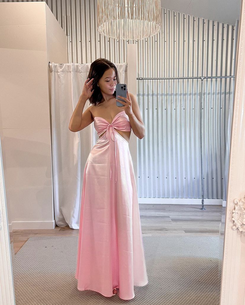 Sweet Pink Slim-fit Tube Top Side Waist Hollow Satin Long Prom Dress Evening Dress Bridesmaid Dress