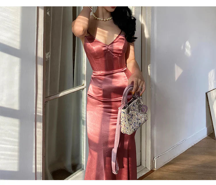 Vintage Red Brown Mermaid Deep V Halter Backless Satin Long Prom Dress Evening Dress