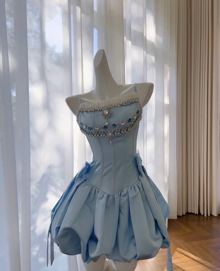 Retro Tube Top Rhinestone Bow Satin Bud 16th Birthday Homecoming Dress