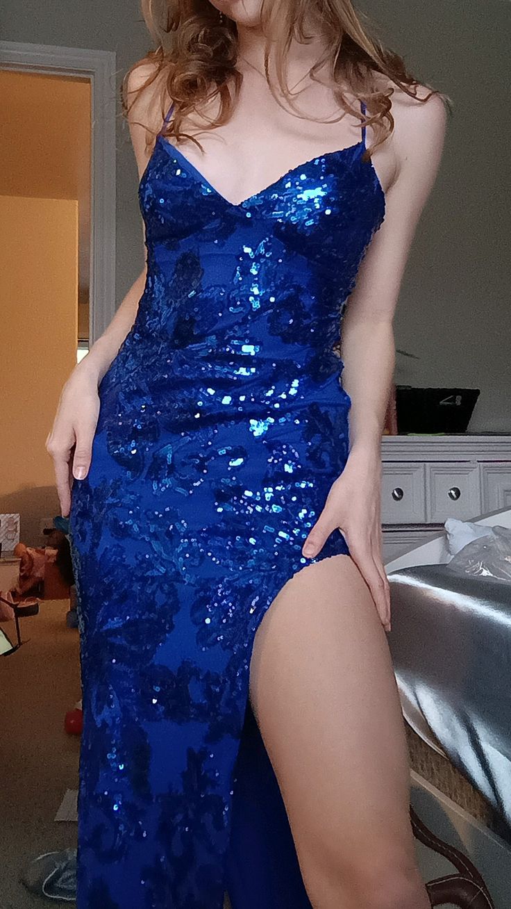 Gorgeous Royal Blue Slim-fit Spaghetti Strap Slit Sequined Long Prom Dress Evening Dress Bridesmaid Dress