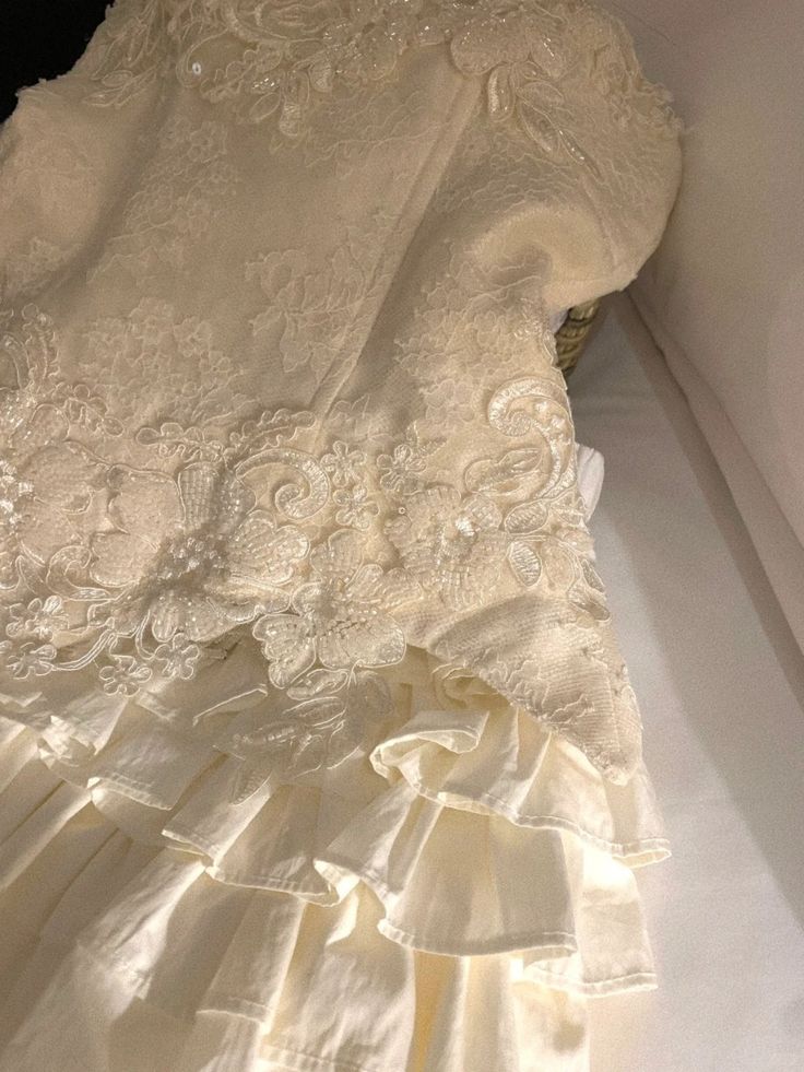 Sweet Palace Off-white Lace Embroidery A-line 16th Birthday Homecoming Dress