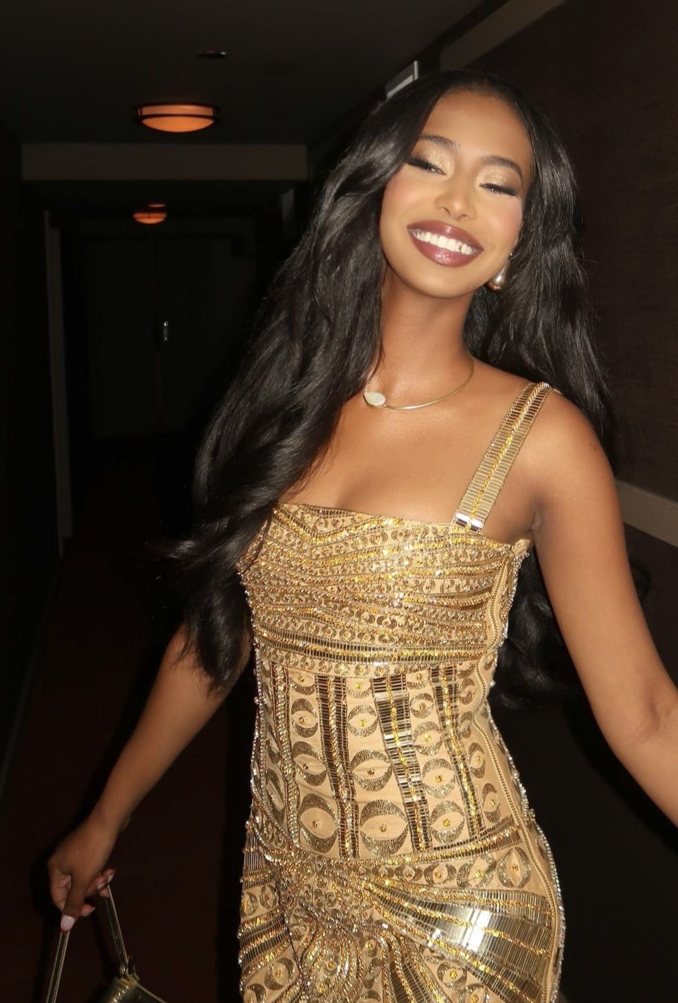 Gorgeous And Shining Gold Sequined Slim-fit Hip-hugging 19th Birthday Homecoming Dress