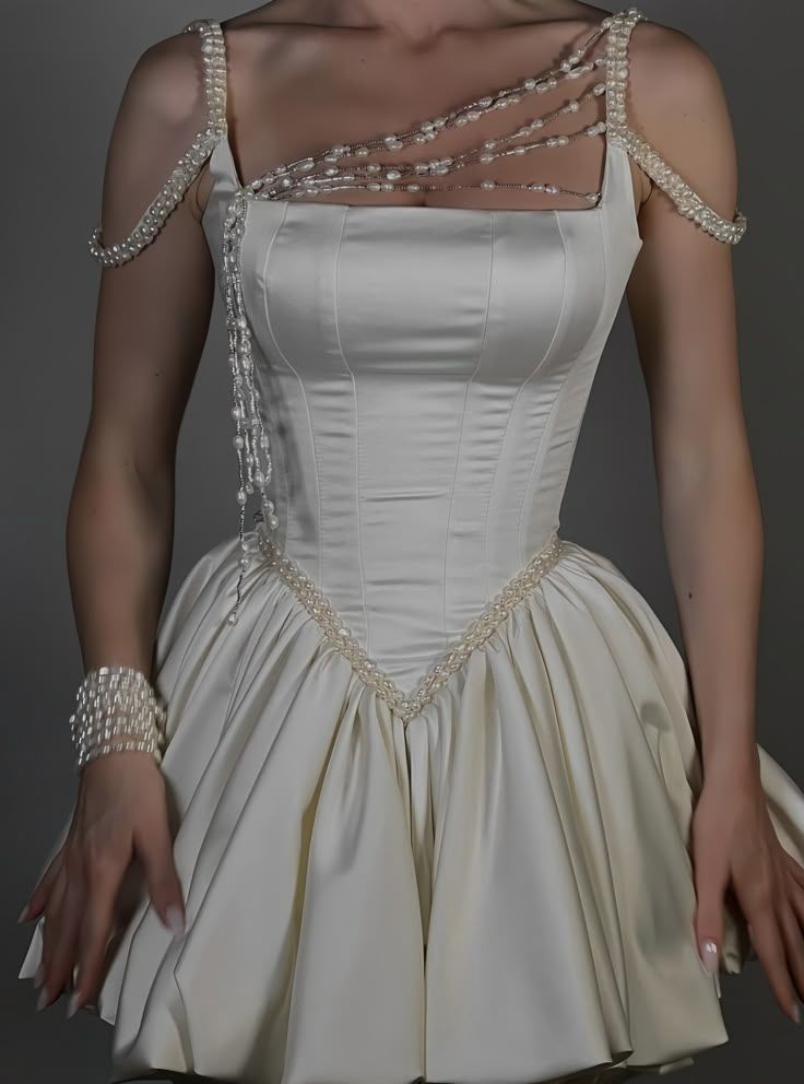 Vintage Ivory Beaded Shoulder Strap Flower Bud 17th Birthday Homecoming Dress