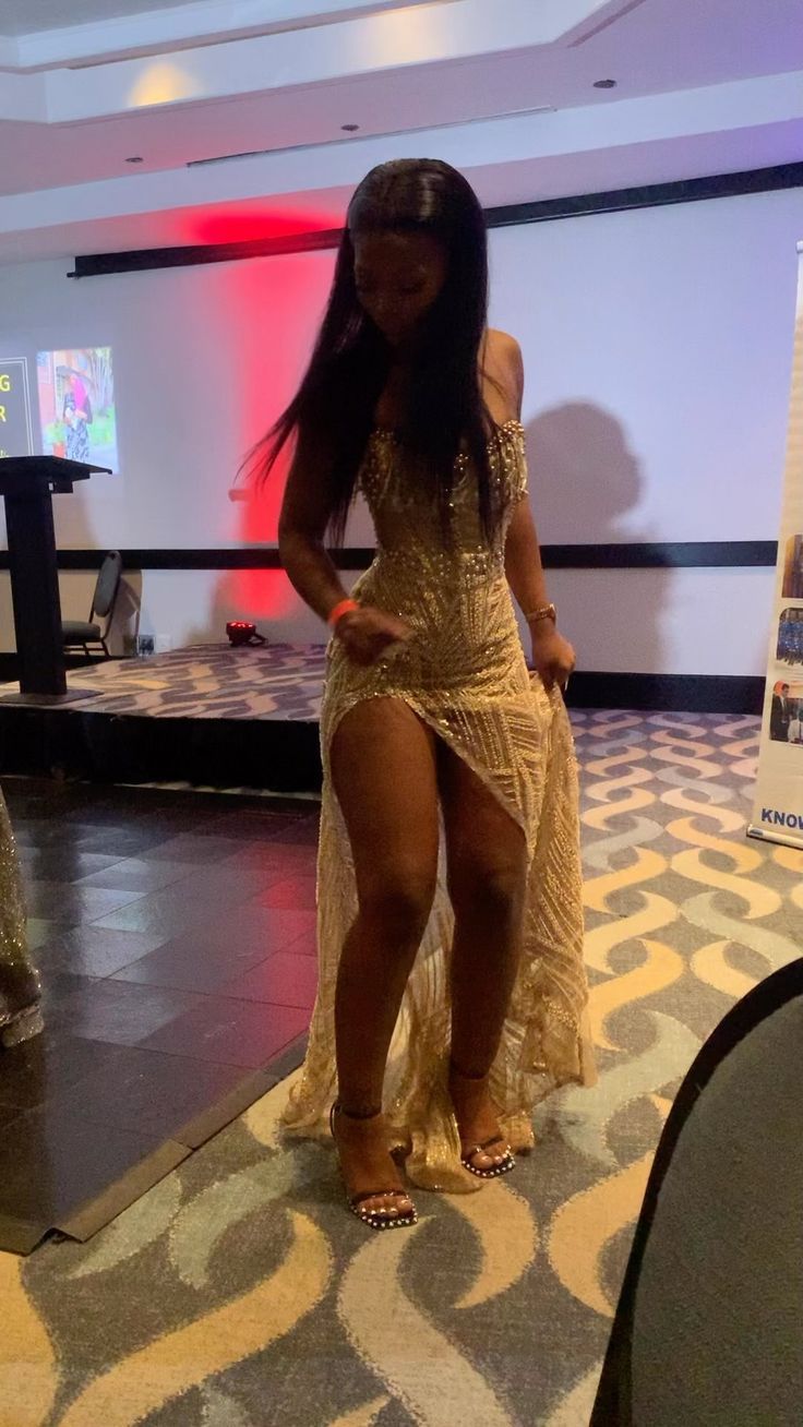 Gorgeous Champagne Gold High-slit Strapless Beaded Sequined Prom Dress Evening Dress