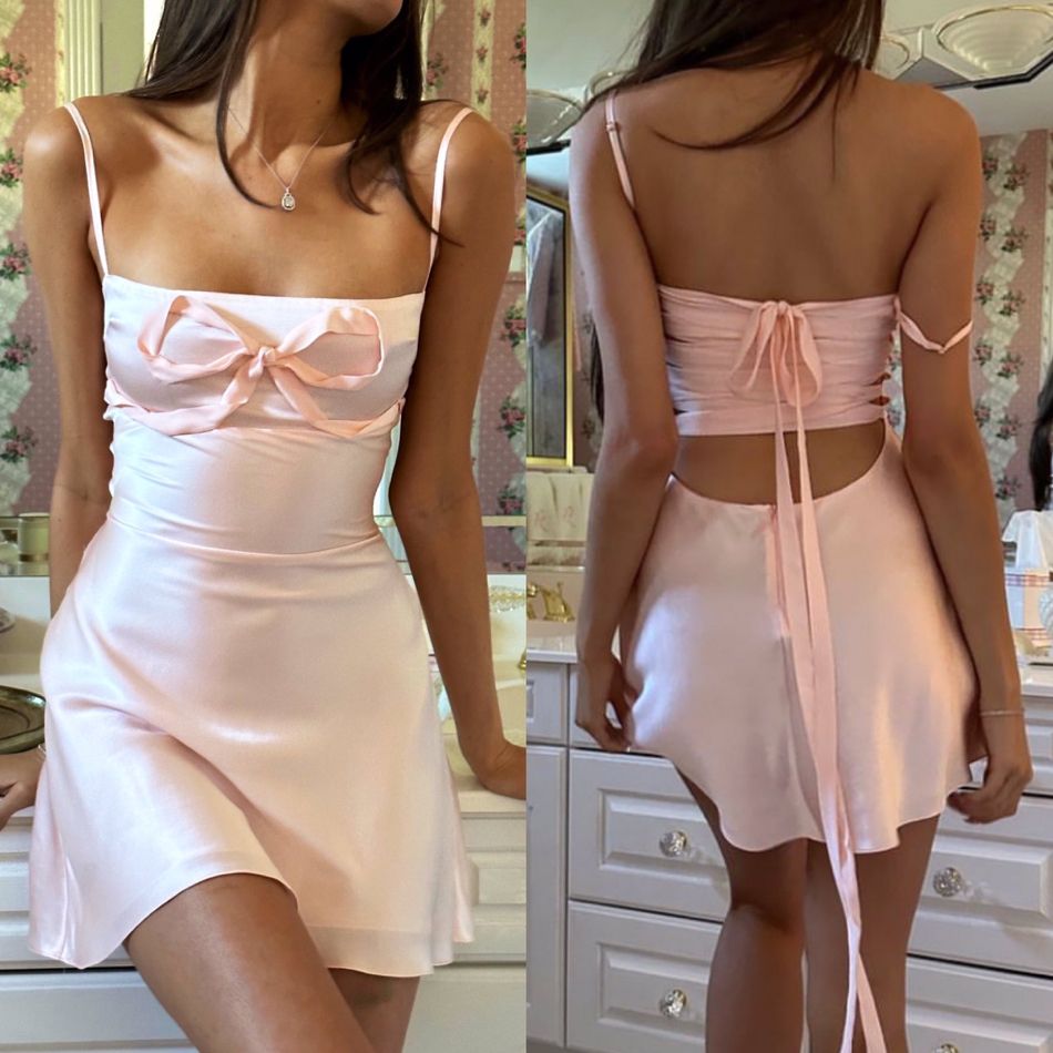 Sweet Light Pink Back Strap Satin Slim Fit 16th Birthday Homecoming Dress
