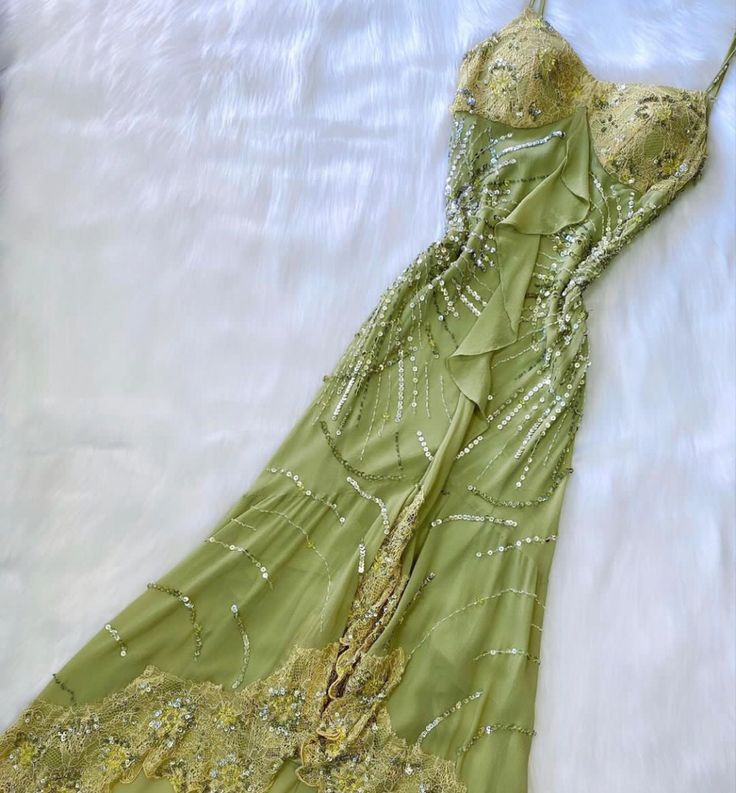 Vintage A Line Spaghetti Straps Green Long Lace Evening Dress Prom Dresses Birthday Outfits