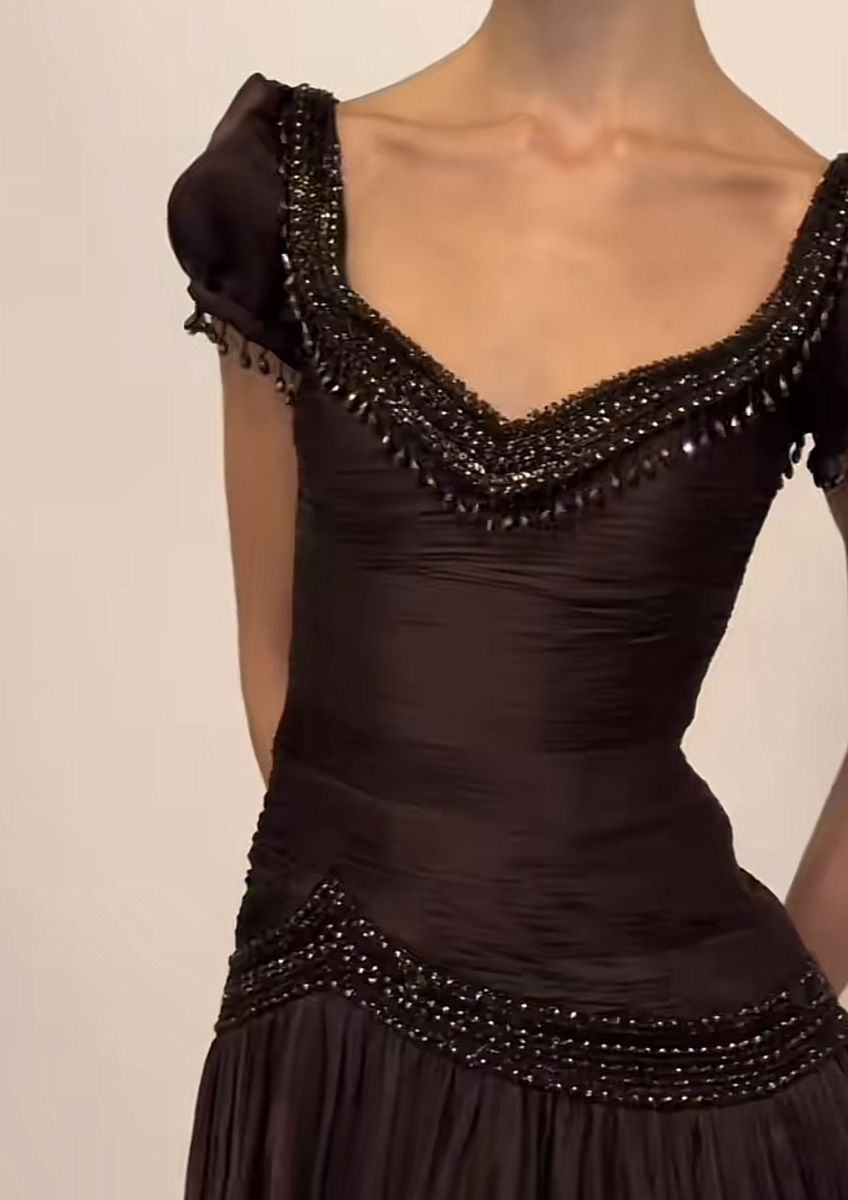 Retro Elegant Dark Brown Fitted V-neck Beaded Chiffon Long Prom Dress Evening Dress