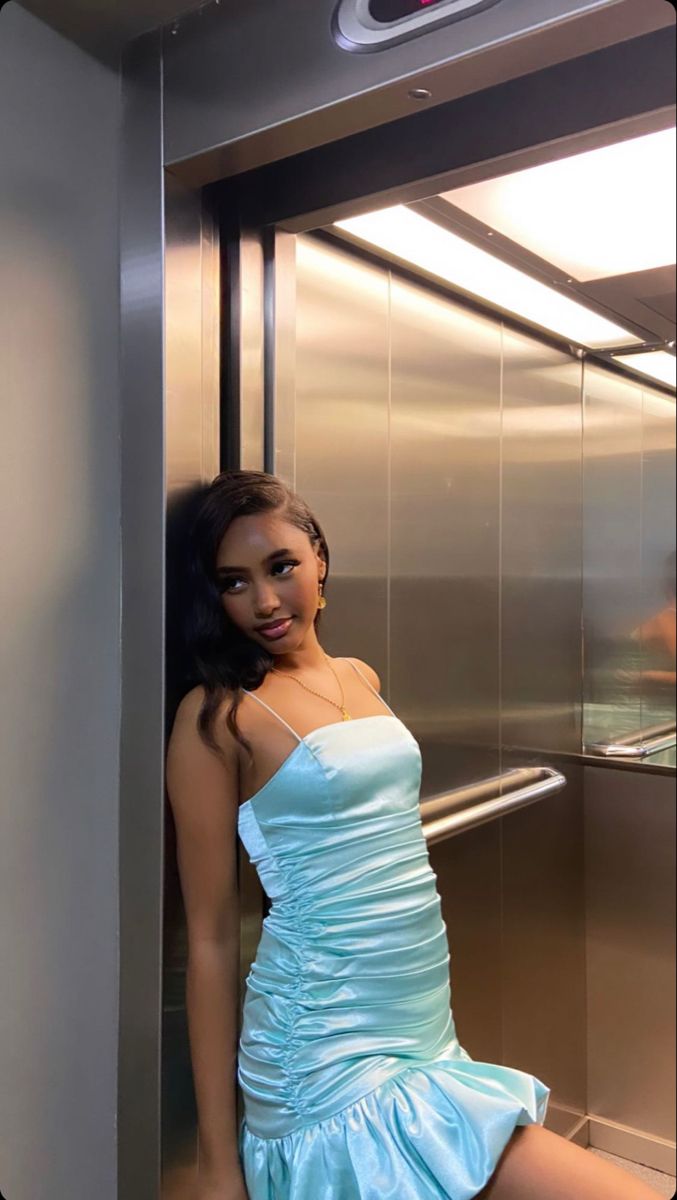 Simple Sky Blue Suspender Square Neck Pleated Bud Satin 16th Birthday Homecoming Dress