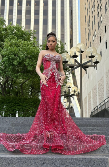 Gorgeous Red Mermaid Sweetheart Neckline Rhinestone Sequined Train Prom Dress Evening Dress