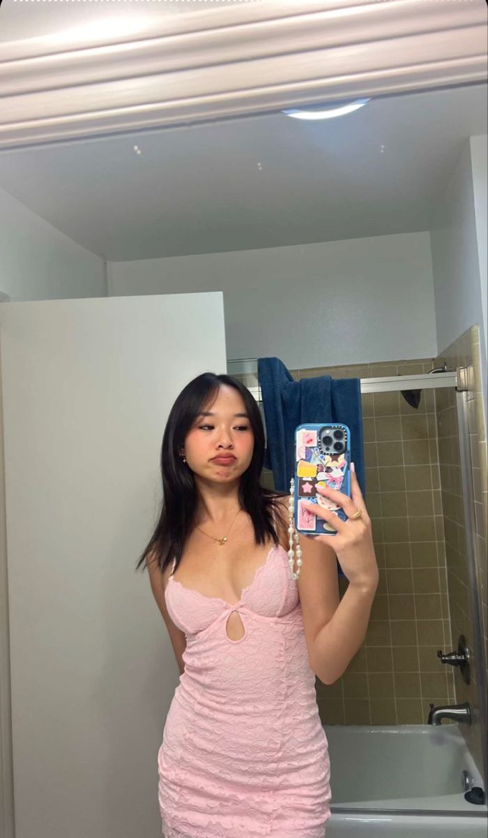 Sexy Pink Strapless Lace Open Back Mini Homecoming Dress