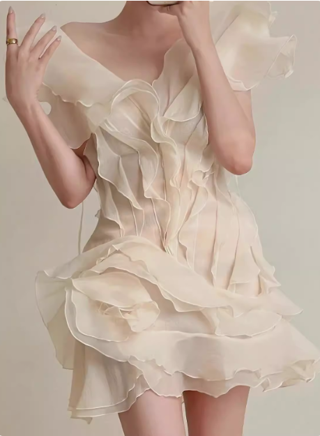 Design Ruffled V-neck One-shoulder Chiffon 17th Birthday Homecoming Dress