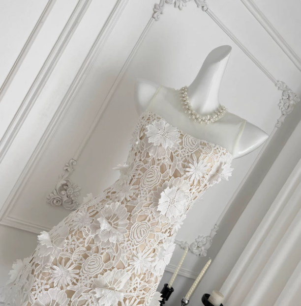 Beautiful Round Neck Mesh Splicing Sleeveless Lace Waist Birthday Skirt Homecoming Dress