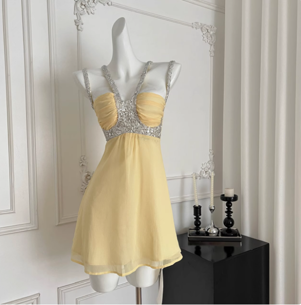 Beautiful Heavy Sequined Halter Neck Suspender Chiffon 17th Birthday Homecoming Dress
