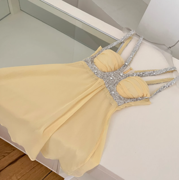 Beautiful Heavy Sequined Halter Neck Suspender Chiffon 17th Birthday Homecoming Dress