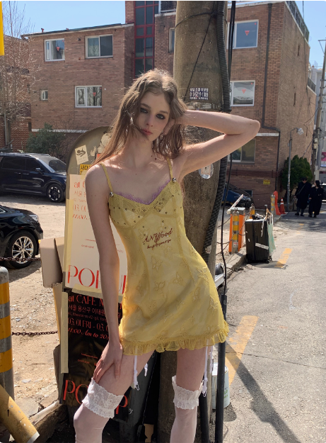 Vintage Yellow Bow Embroidered Waist Suspenders 17th Birthday Homecoming Dress