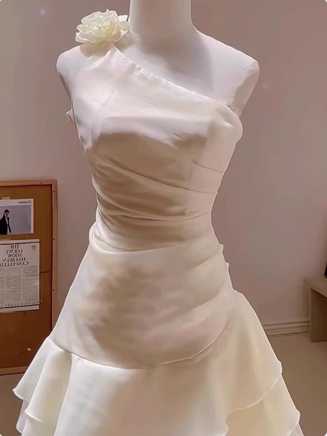 Simple Off-shoulder Ruffled Chiffon Birthday Dress Homecoming Dress