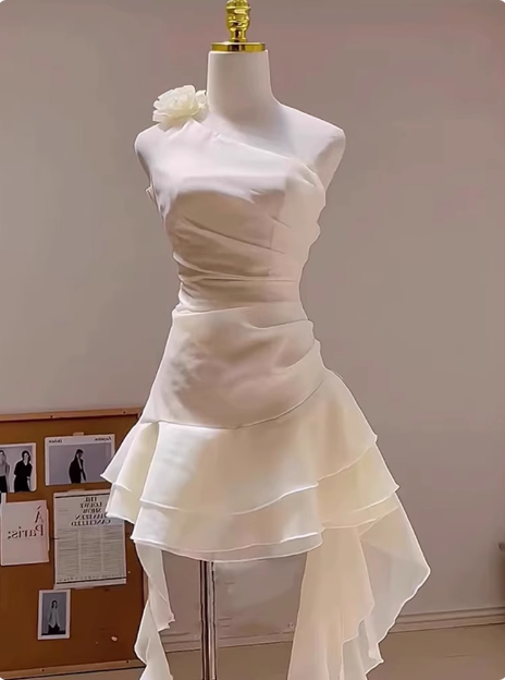 Simple Off-shoulder Ruffled Chiffon Birthday Dress Homecoming Dress